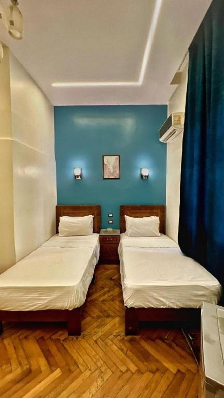 Minerva Grand Hostel Cairo Exterior foto